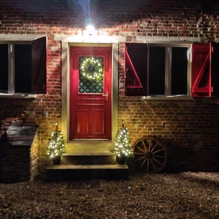 Uw eigen boerderij bij Le Moulin de la Place Hargicourt Buitenkant foto